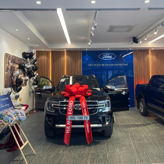giao xe hà nội ford