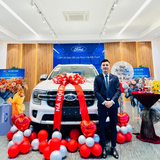 giao xe hà nội ford